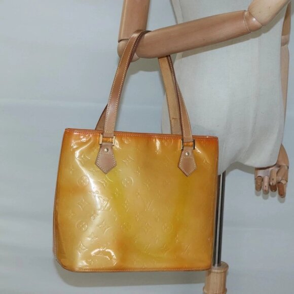 LOUIS VUITTON Monogram Vernis Houston Hand Bag Beige - Picture 13 of 15
